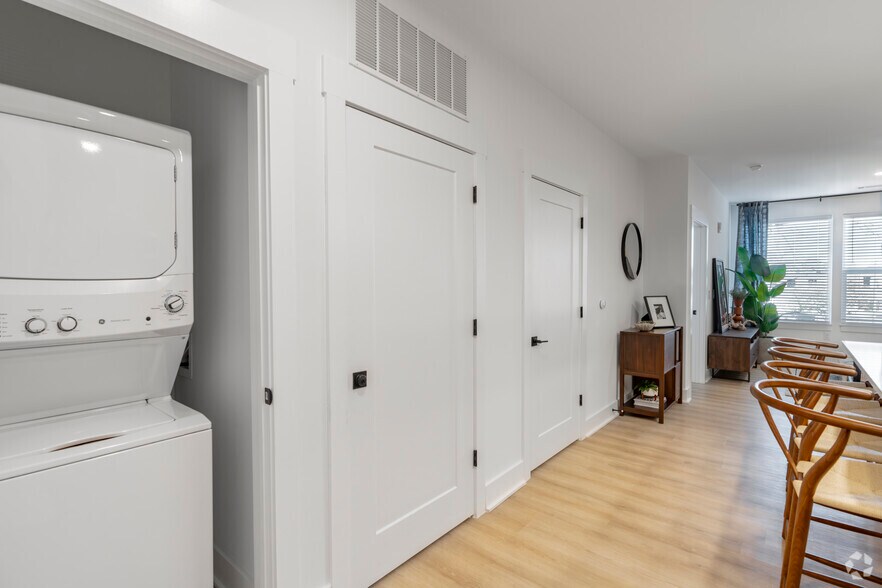 More Photos Of 4612 Gilead St, Charlotte Apartments For Lease