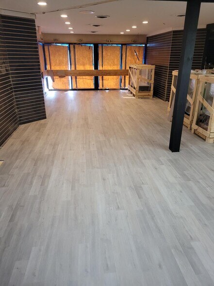 More Photos Of 10744 Jefferson Ave, Newport News Storefront Retail Office For Sale