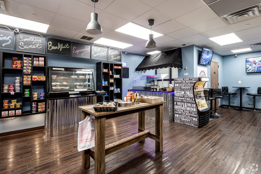 More Photos Of 695 US Highway 46, Fairfield Office For Lease