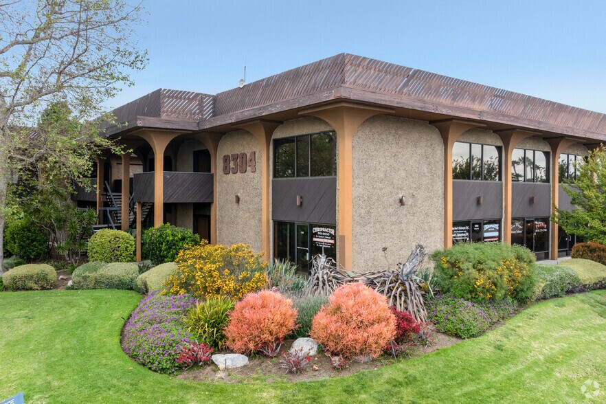 More Photos Of 8328 Clairemont Mesa Blvd, San Diego Unknown For Sale