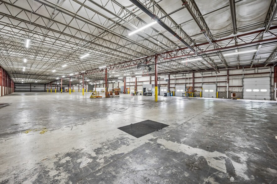 More Photos Of 368 Ella Grasso Ave, Torrington Warehouse For Sale