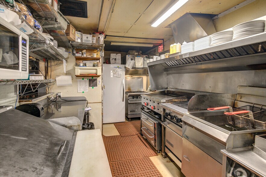 More Photos Of 3119 SR-109, Copalis Beach Restaurant For Sale