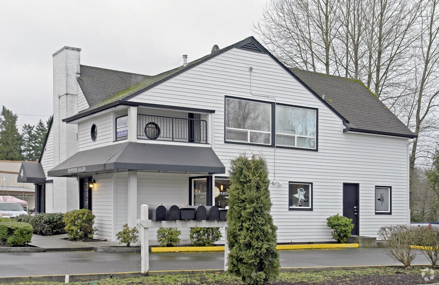 More Photos Of 3806 9th St SW, Puyallup Freestanding For Lease