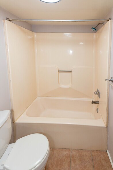 More Photos Of 3901 Dorchester Rd, Baltimore Apartments For Sale