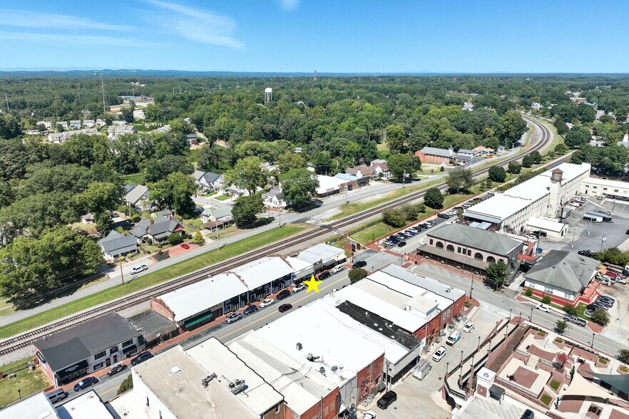 More Photos Of 92 E Main St, Buford Office For Sale