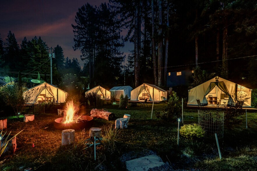 Primary Photo Of 16590 River Rd, Guerneville Hotel For Sale