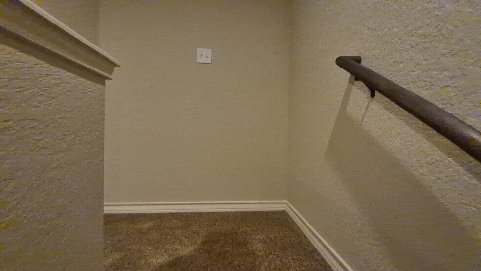 More Photos Of 6866 Lakeview Dr, San Antonio Multifamily For Sale