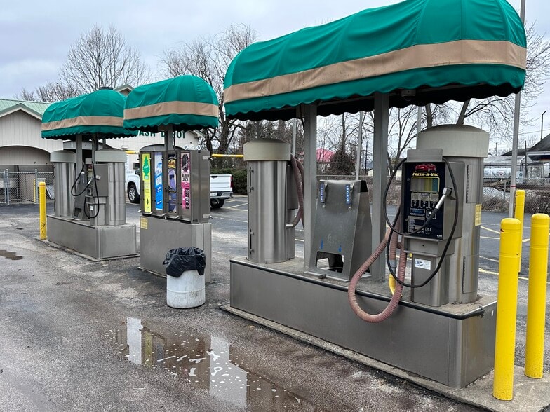 More Photos Of 701 Chestnut St, South Charleston Carwash For Sale