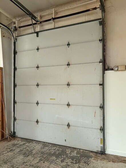 More Photos Of 60 S Mountain Dr, Decatur Industrial For Sale