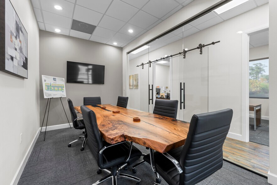 More Photos Of 28809 Hardin Store Rd, Magnolia Office For Lease