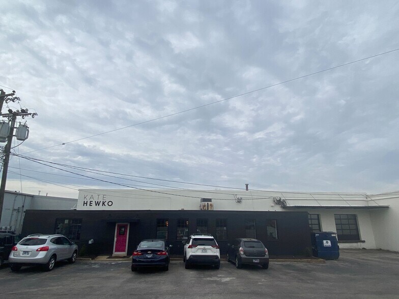 More Photos Of 2949 Armory Dr, Nashville Distribution For Sale