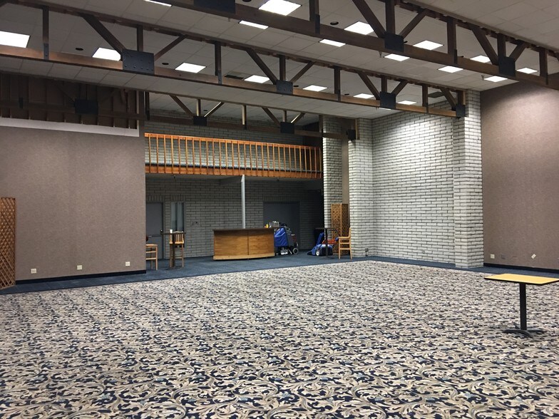 More Photos Of 1701 Hwy 93 S, Kalispell Hotel For Sale