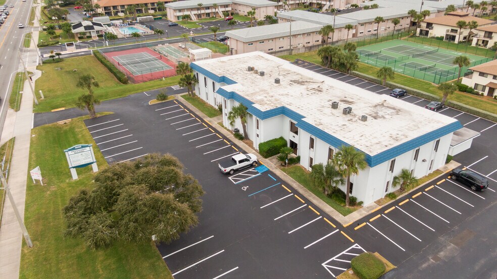 More Photos Of 3000 N Atlantic Ave, Cocoa Beach Office For Lease