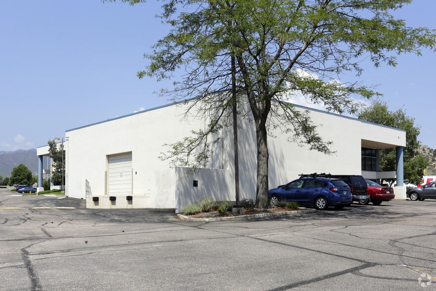 More Photos Of 1065 W Garden Of The Gods Rd, Colorado Springs Office For Lease
