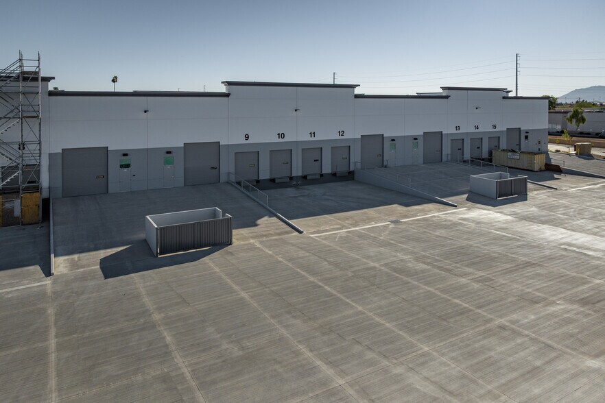 More Photos Of 13550 W Auto Dr, Goodyear Unknown For Lease