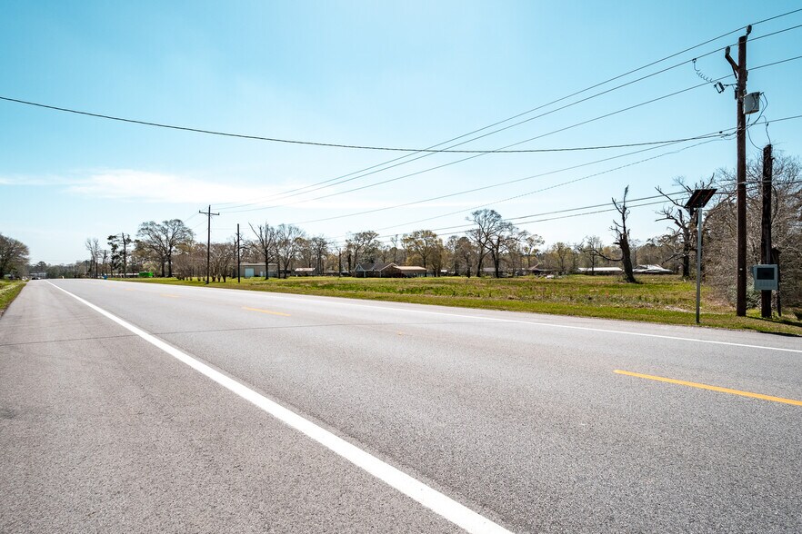 More Photos Of 24932 FM 2090, Splendora Office Residential For Sale