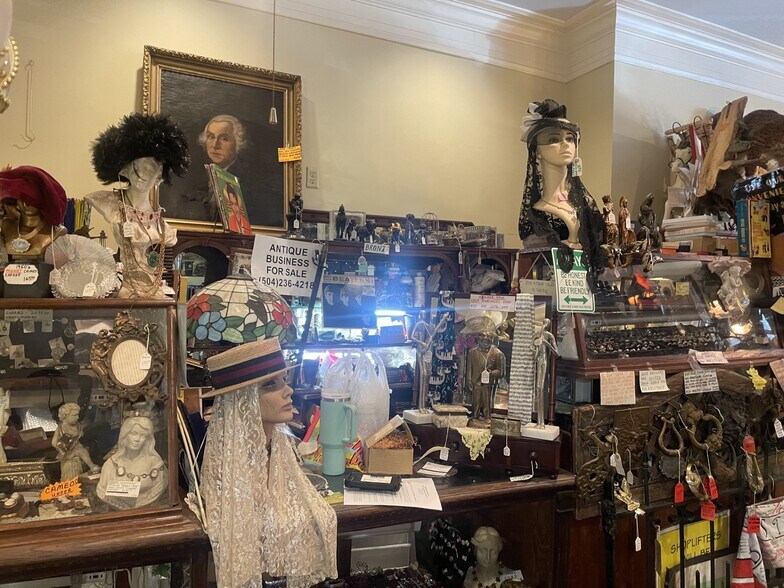 More Photos Of 1231 Decatur St, New Orleans Storefront For Sale