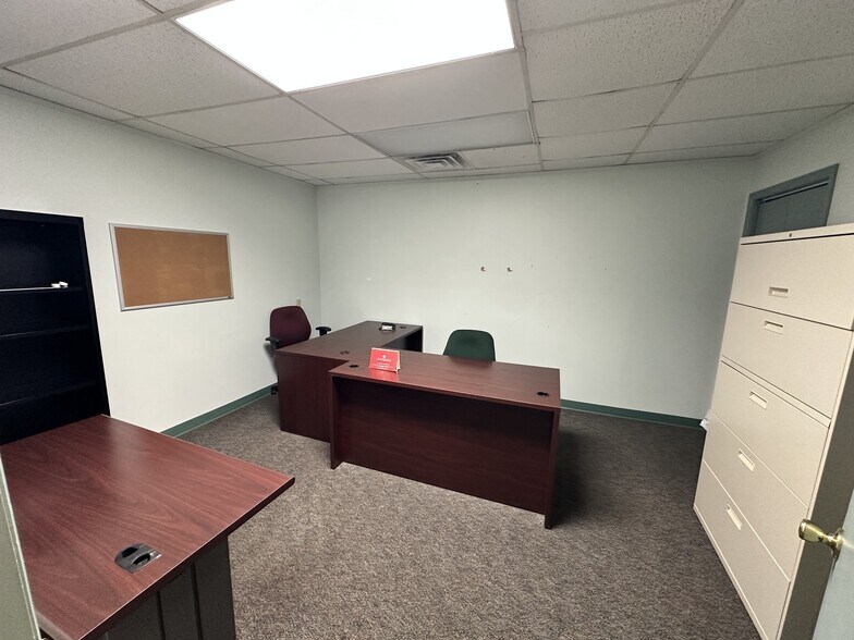 More Photos Of 709 Davidson St, Tullahoma Serviced Offices For Sale