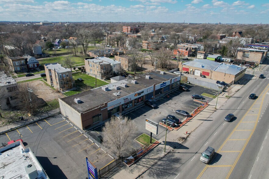 More Photos Of 6230 S Ashland Ave, Chicago General Retail For Lease
