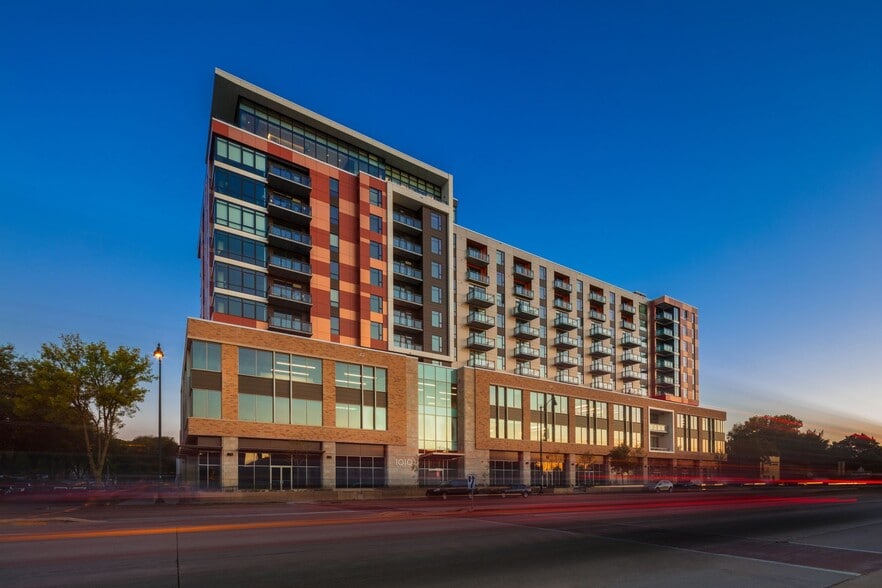 Primary Photo Of 1004-1028 E Washington Ave, Madison Apartments For Lease