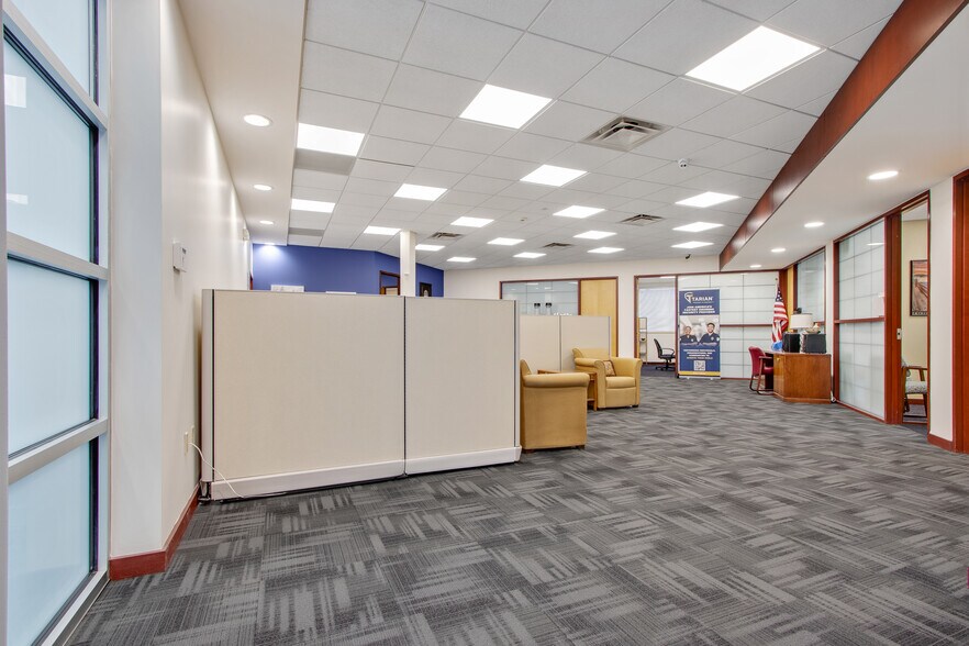 More Photos Of 60 Bryant Woods S, Amherst Medical For Sale