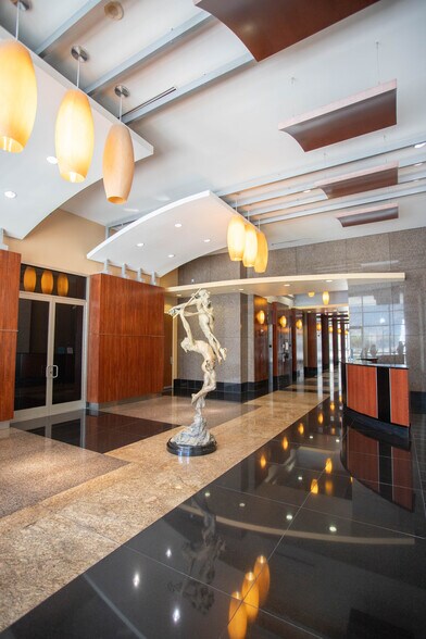 More Photos Of 121-189 S Orange Ave, Orlando Office Residential For Sale