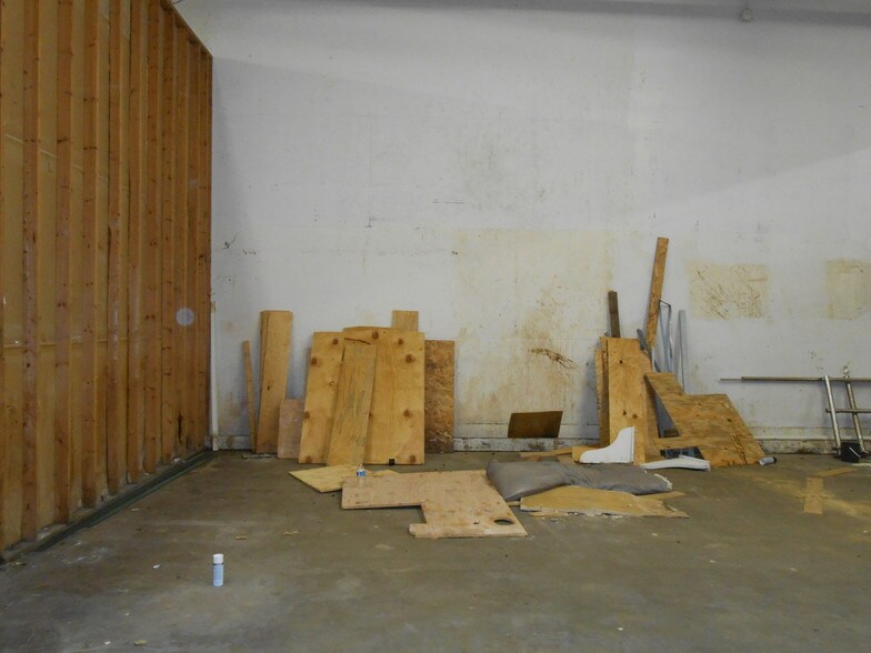 More Photos Of 1000 W US Highway 77, San Benito Unknown For Lease