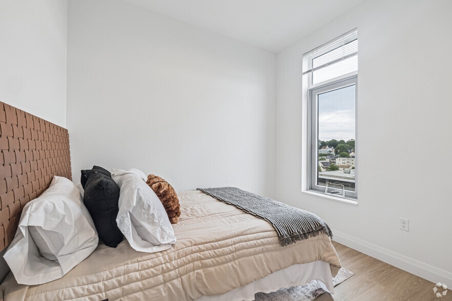More Photos Of 93 Bennington St, Revere Apartments For Lease