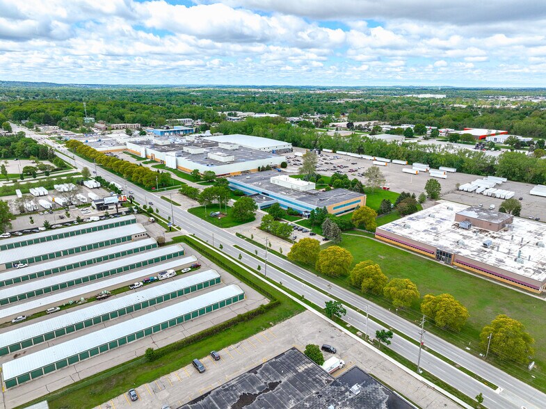 More Photos Of 4147 Eastern Ave SE, Wyoming Office For Lease