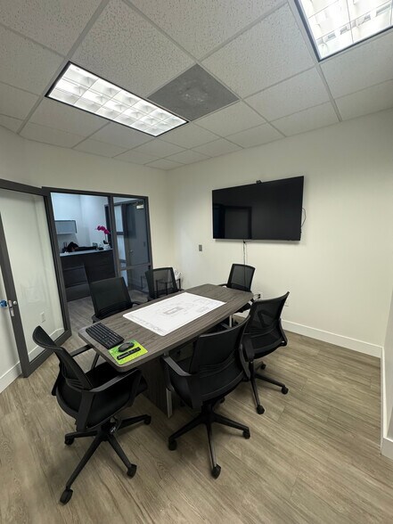 More Photos Of 4500-4500 N University Dr, Coral Springs Medical For Lease