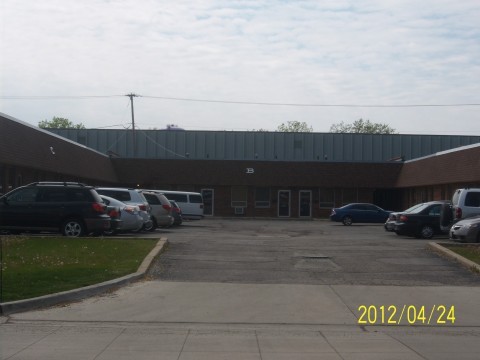 Primary Photo Of 920 Ridge Ave N, Lombard Light Distribution For Lease