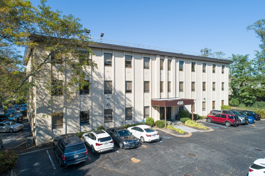 More Photos Of 496 Smithtown Byp, Smithtown Medical For Lease