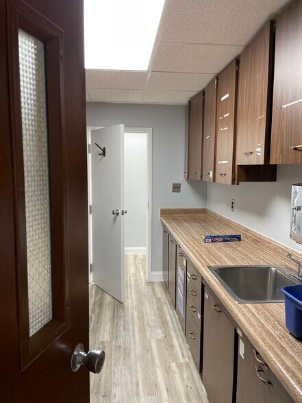 More Photos Of 9712 Belair Rd, Nottingham Medical For Lease