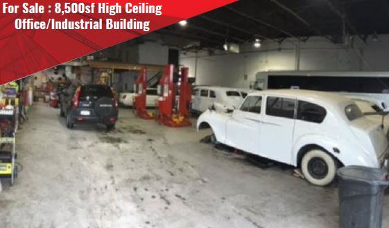 More Photos Of 31 Central Dr, Farmingdale Warehouse For Lease