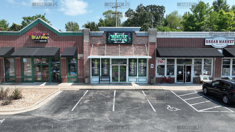 More Photos Of 1615 W Highway 76, Branson Unknown For Lease