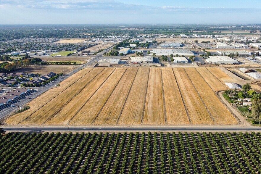 More Photos Of 8827 Avenue 312, Visalia Land For Sale