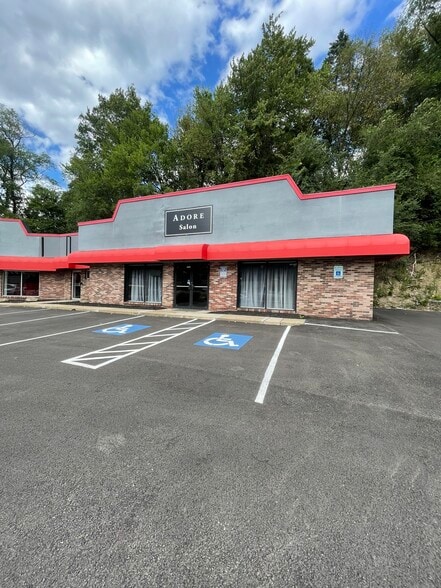 More Photos Of 4814-4818 Mcknight Rd, Pittsburgh Freestanding For Lease