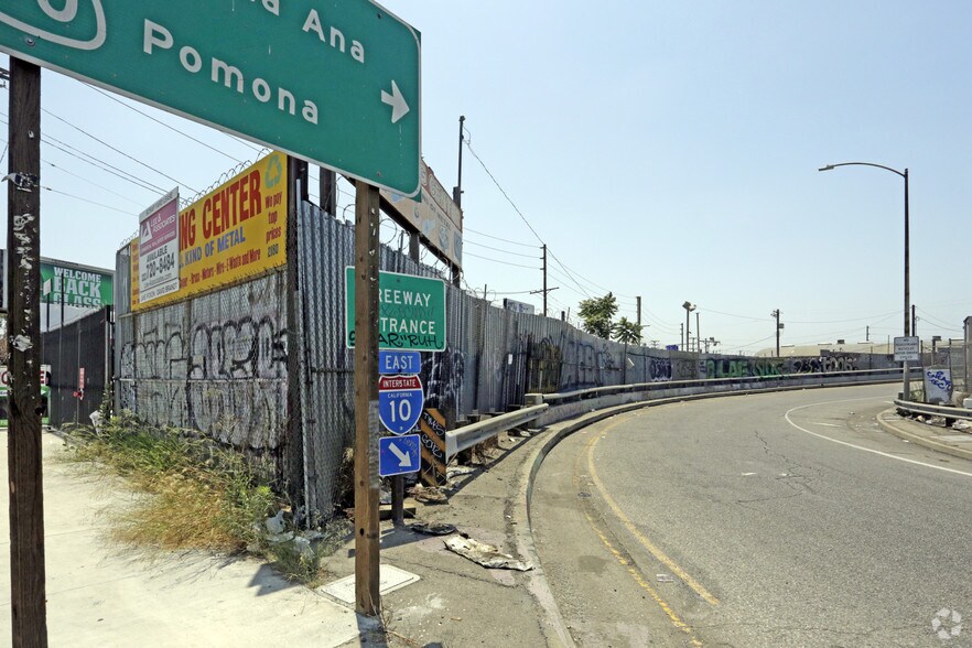 More Photos Of 2181 E Olympic Blvd, Los Angeles Land For Lease