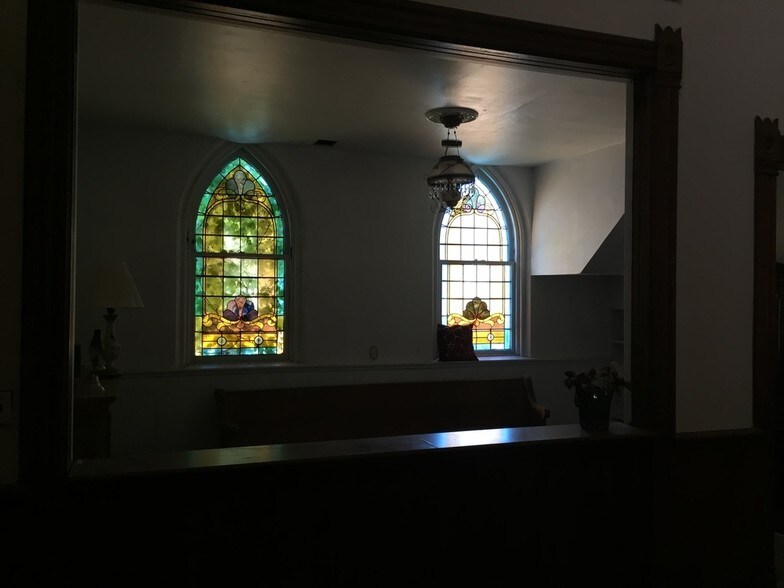 More Photos Of 349 N Monroe St, Lapeer Religious Facility For Sale