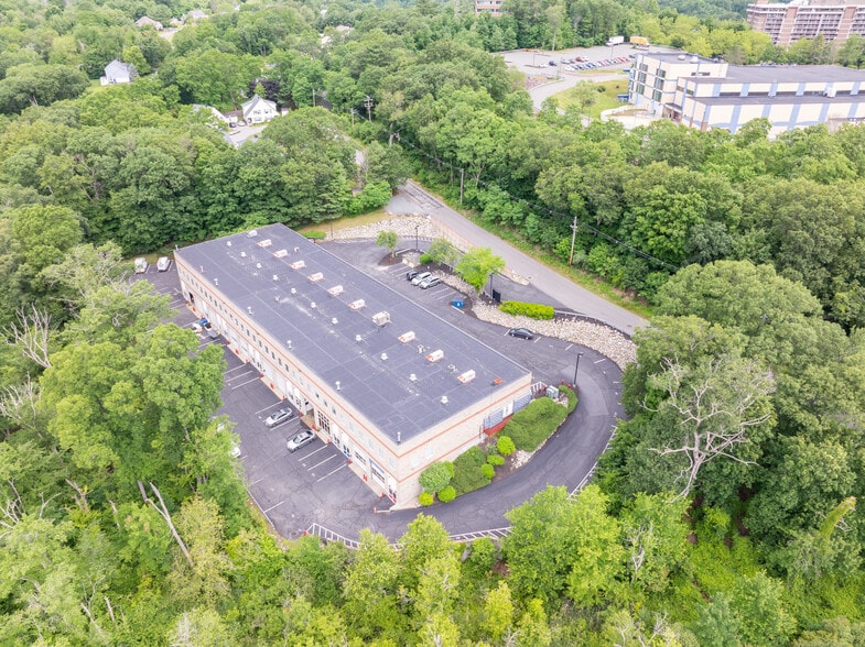 More Photos Of 100 Ferncroft Rd, Danvers Manufacturing For Lease