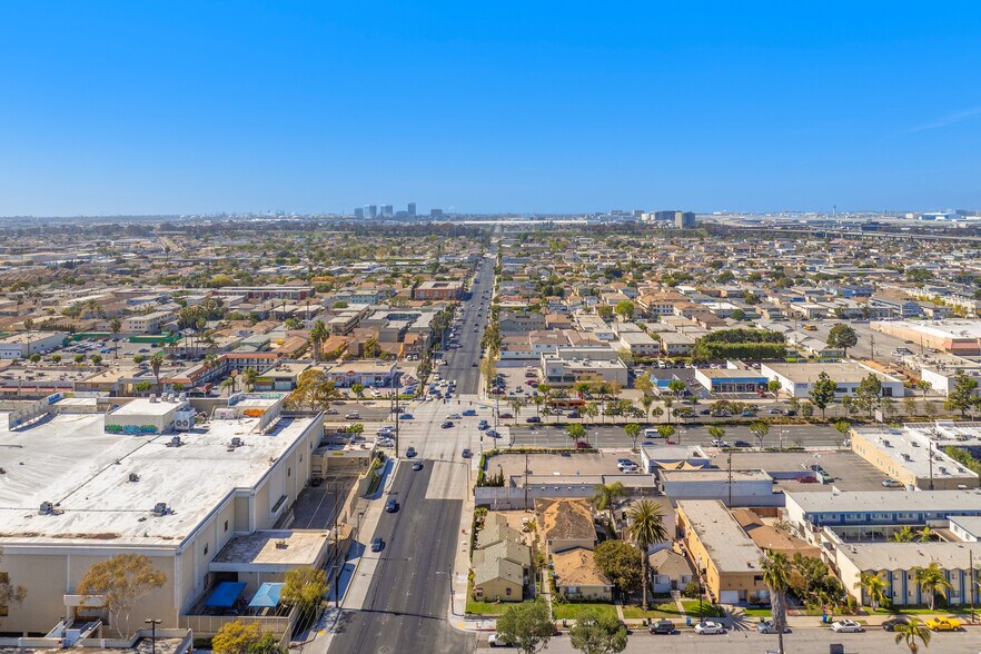 More Photos Of 4357 W 120th St, Hawthorne Apartments For Sale