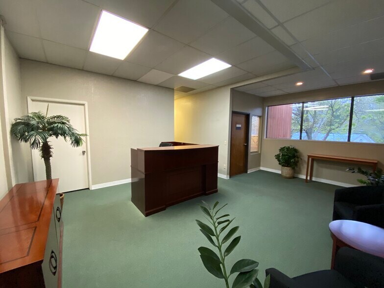 More Photos Of 706-724 5th St, Davis Office For Lease