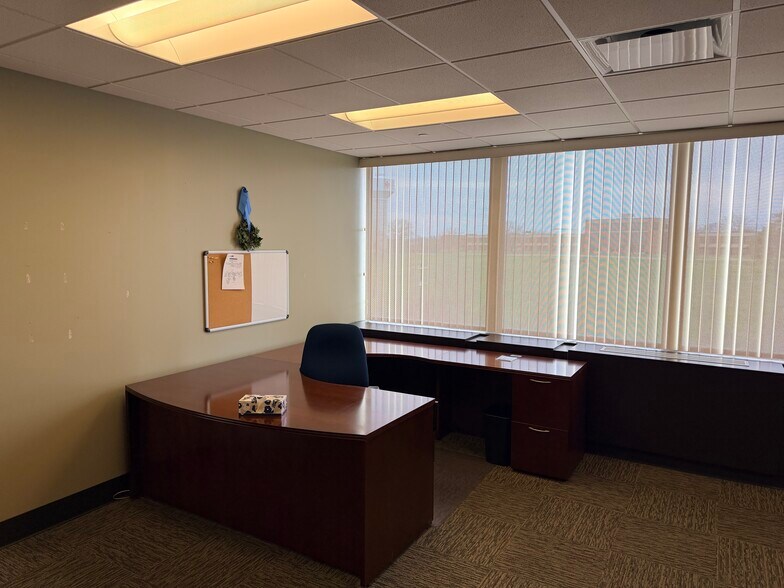 More Photos Of 110 John Scott Hwy, Steubenville Medical For Lease