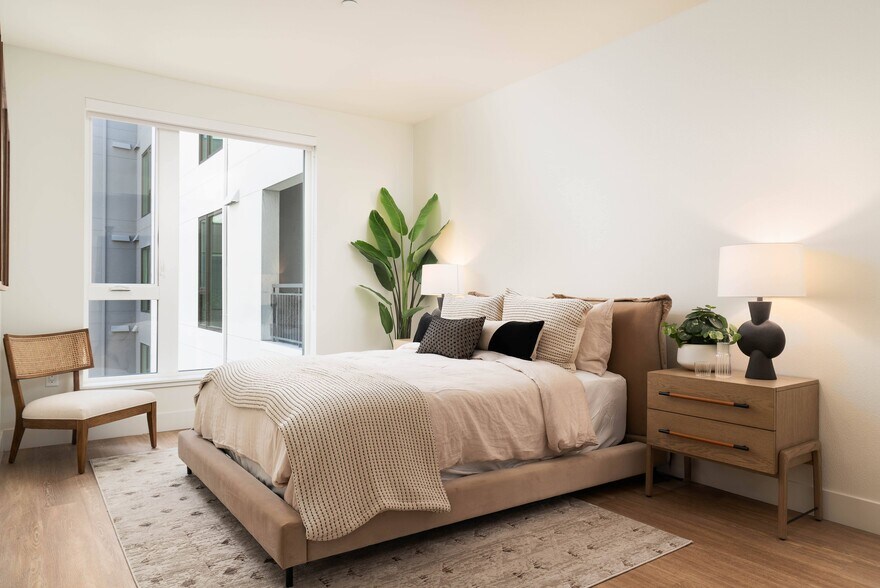 More Photos Of 1 Adrian Ct, Burlingame Apartments For Lease