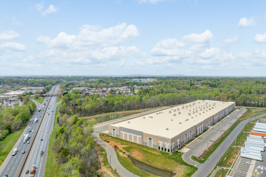 More Photos Of 525 Scalybark Rd, Gastonia Warehouse For Lease