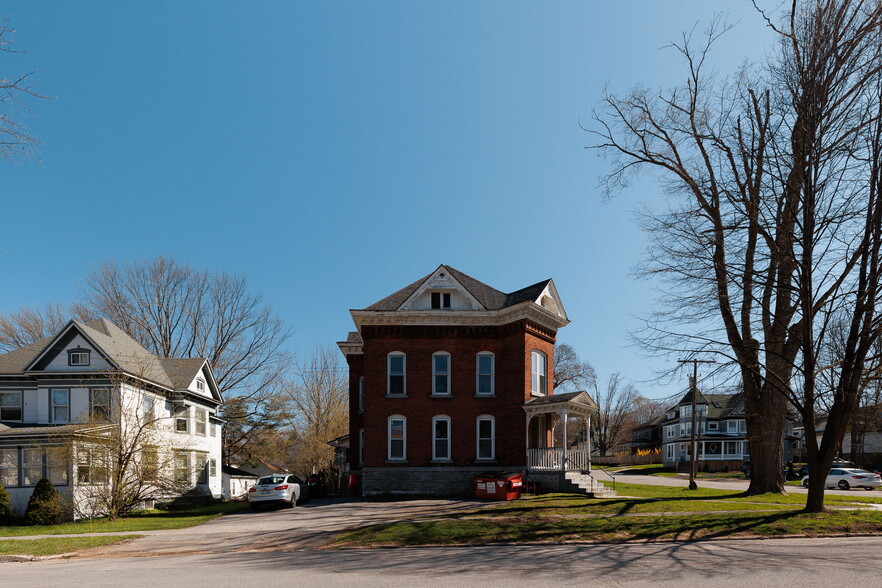 Primary Photo Of 607 Budd St, Carthage Multifamily For Sale