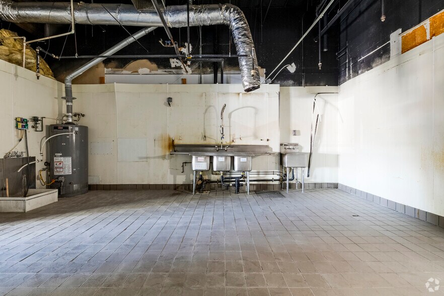 Photo of 1st Floor Ste 985-3