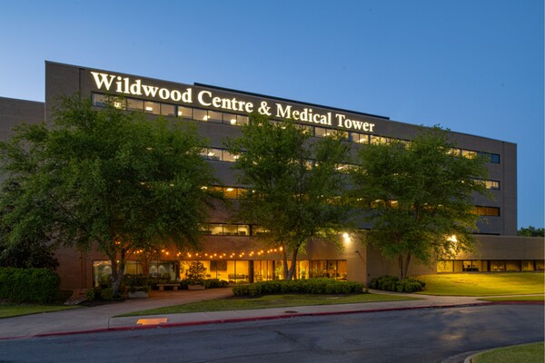 Primary Photo Of 2402 Wildwood Ave, North Little Rock Medical For Lease
