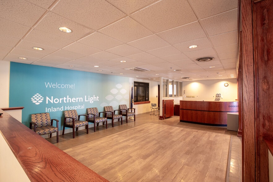 More Photos Of 200 KMD, Waterville Office For Sale