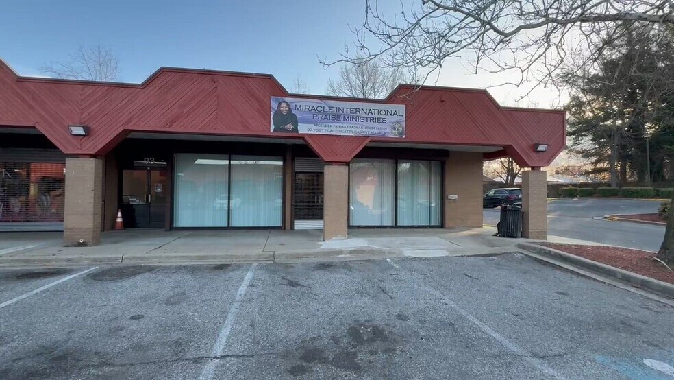 Primary Photo Of 97 Yost Pl, Capitol Heights Fast Food For Sale